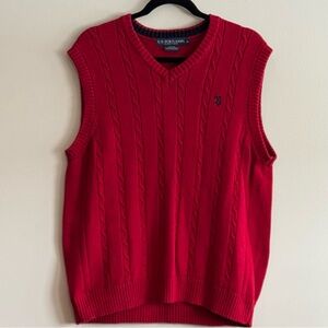 U.S. Polo Assn. Men's Red Sweater Vest Size Medium
